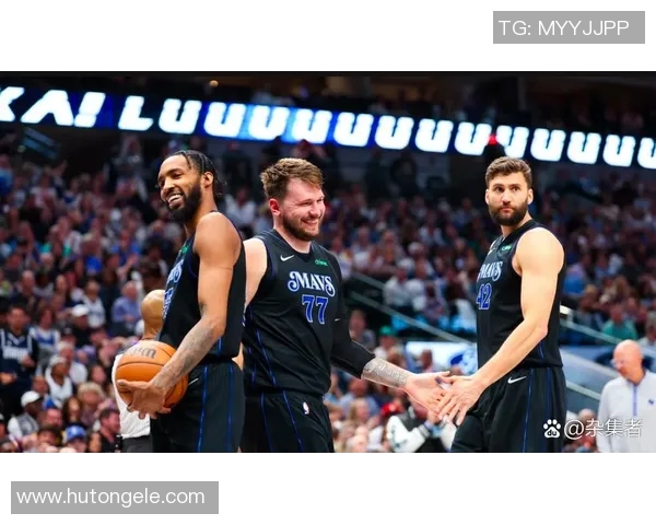 东契奇狂砍73分刷新现役最高分记录独行侠成功终结太阳11连胜势头