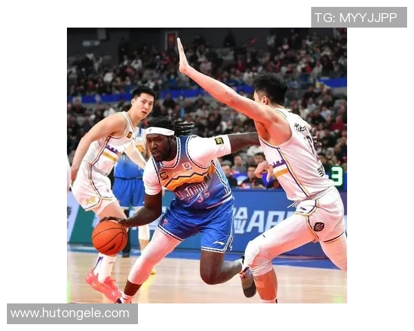 CBA辽宁男篮与新疆队精彩对决回放分析及赛后点评