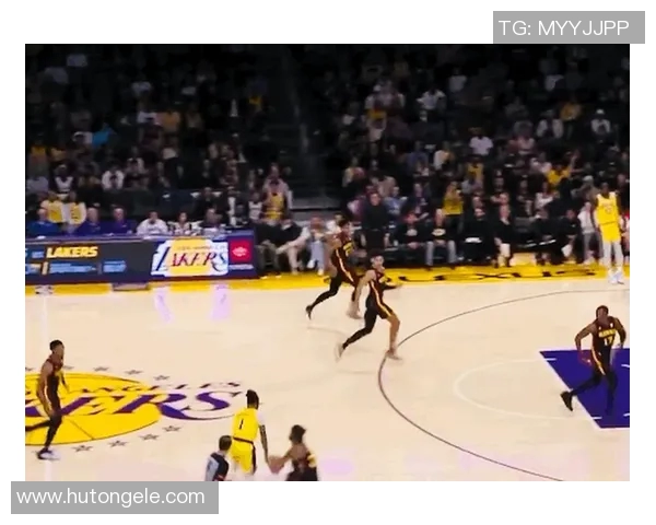 湖人对阵老鹰精彩录播回顾11月12日比赛亮点与精彩瞬间分析