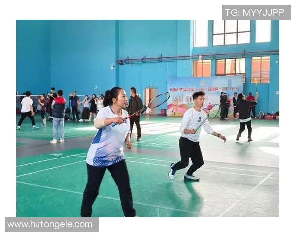 羽毛球新手必看团队协作技巧与入门指南助你快速提升竞技水平